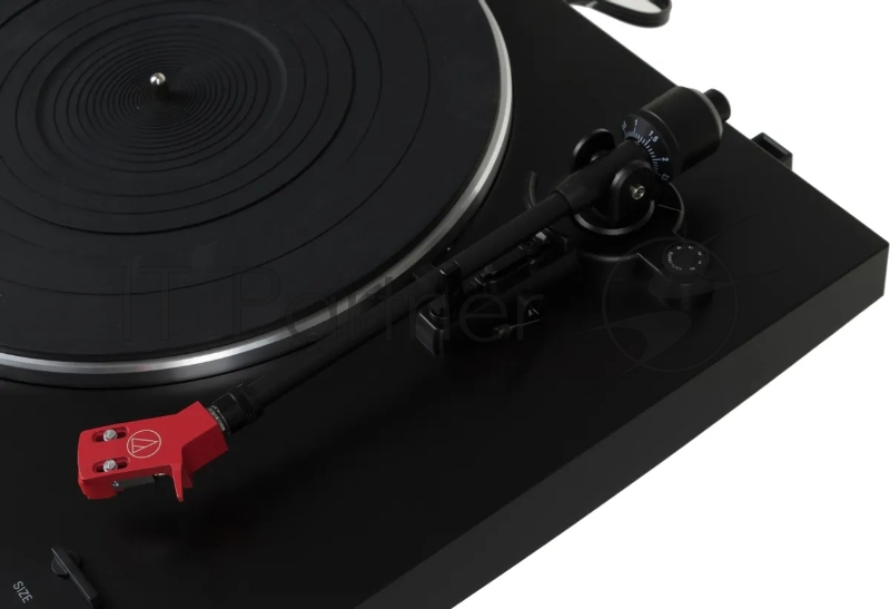 Проигрыватели винила AUDIO-TECHNICA AT-LP3