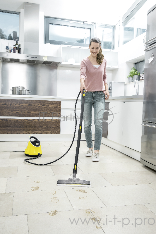 Пароочиститель Karcher SC 2 Deluxe EU, напольный, 1500Вт, давление 3.2 бар