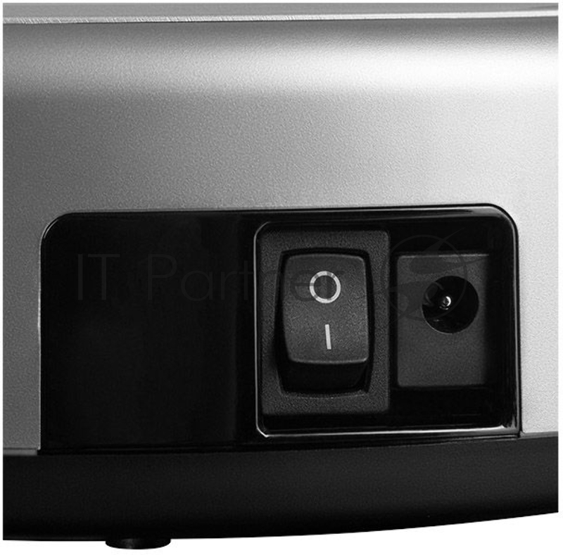 Пылесос-робот Redmond RV-R500 15Вт серебристый/черный