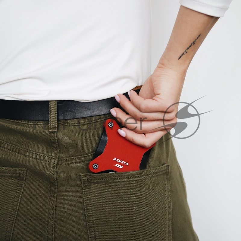 Внешний SSD ADATA External 240Gb SD600Q Series <ASD600Q-240GU31-CRD> (USB3.1, 440/430Mbs, 3D QLC, 80х15х80mm, 60g) Red