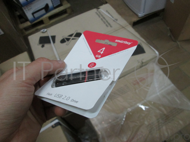 Носитель информации Smartbuy USB Drive 4Gb Crown Black SB4GBCRW-K