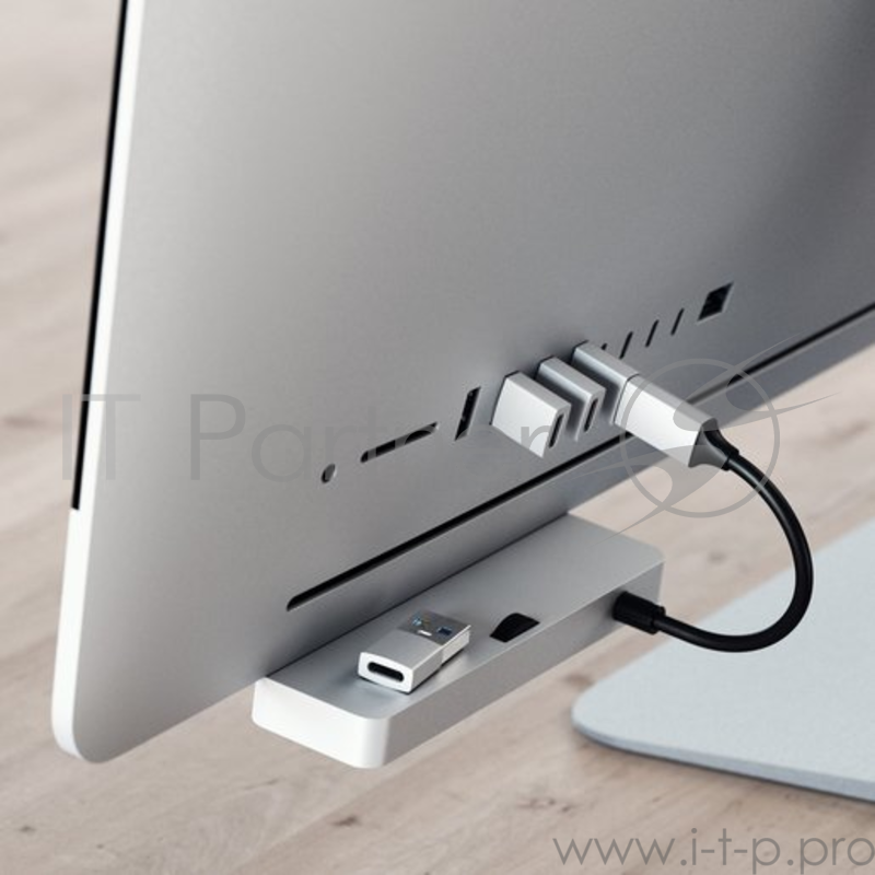 Адаптер Satechi USB Type-A to Type-C. Цвет серебристый.