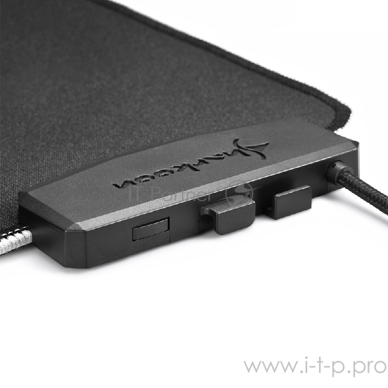 Игровой коврик для мыши Sharkoon 1337 RGB XL чёрный (450 x 380 x 3 мм, RGB подсветка, текстиль, резина)