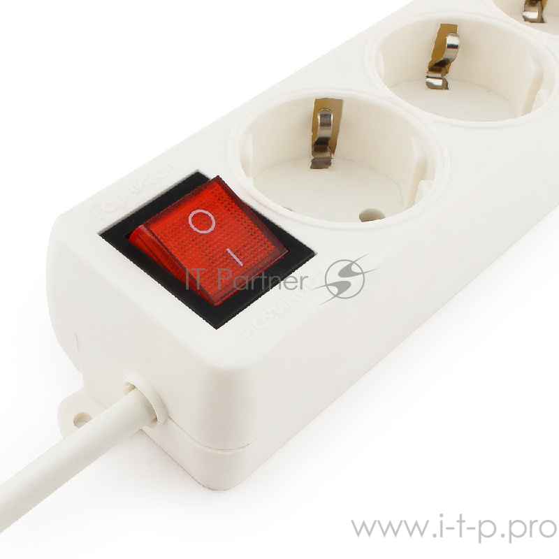 Удлинитель Гарнизон ELB-G3-W-5, 3 евророзетки с выключателем и заземлением, допустимый ток 16А, длина 5м.