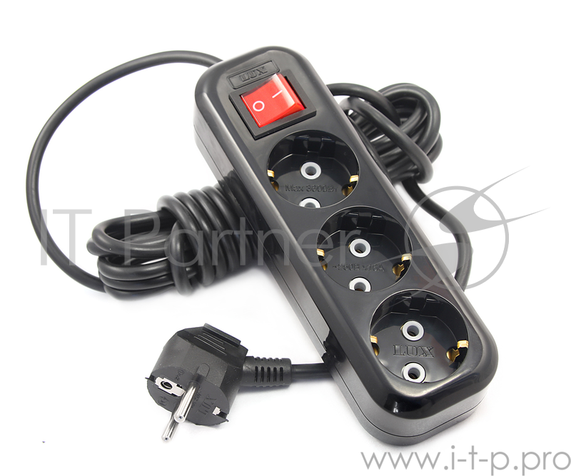 Удлинитель сетевой LUX У3-ЕВК-03 черный с выключателем 3-местный с заземлением, 220В 16А, 3м