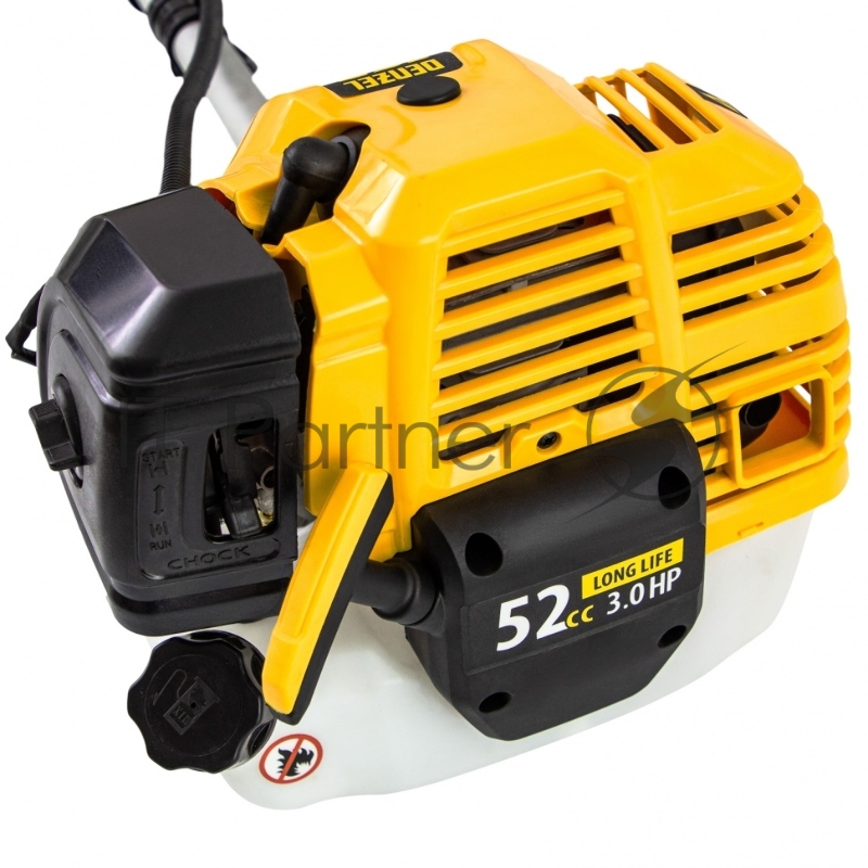 Триммер DENZEL DT 52 бензиновый 52см3 3 лс. неразъемная штанга состоит из 2 частей