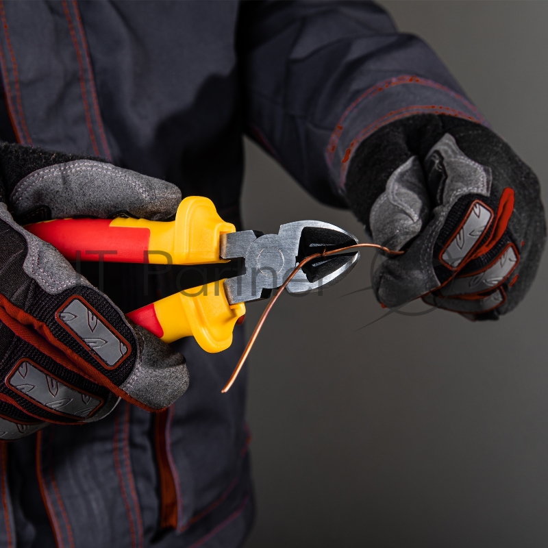 Бокорезы MATRIX 17508 insulated 180мм двухкомпонентные рукоятки