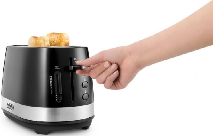 Тостер DeLonghi CTLA 2103.BK черный