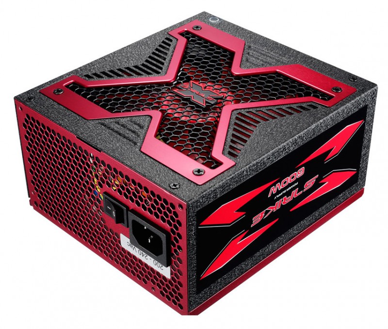 Блок питания Aerocool ATX 600W Strike-X 600 80+ bronze (24+4+4pin) APFC 140mm fan 6xSATA RTL