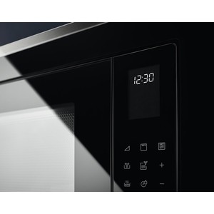 Встраиваемая микроволновая печь ELECTROLUX LMS4253TMX черный/нерж.