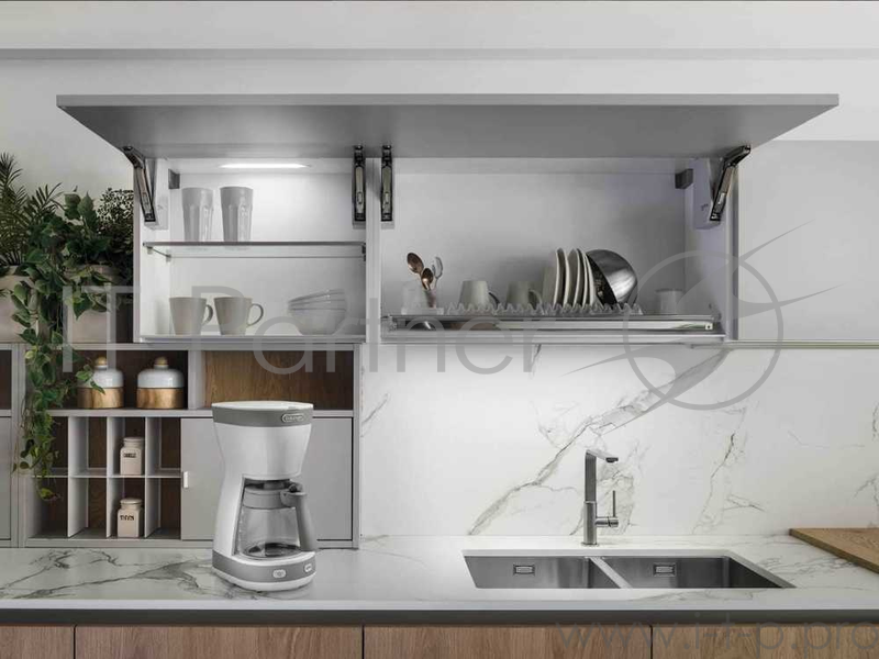 Кофеварка капельная Delonghi ICM16210.WS 600Вт белый/серебристый