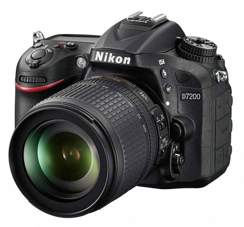 Цифровая фотокамера Nikon D7200 KIT AF-S DX 18-105 VR 24.2Mp, 3.2