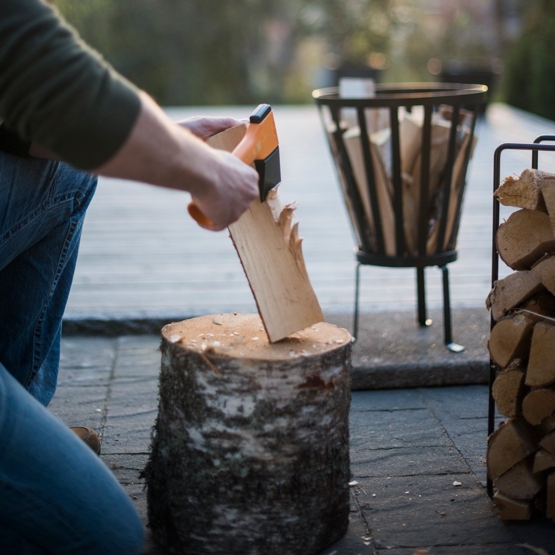 Топор Fiskars X5-XXS малый черный/оранжевый (121123)