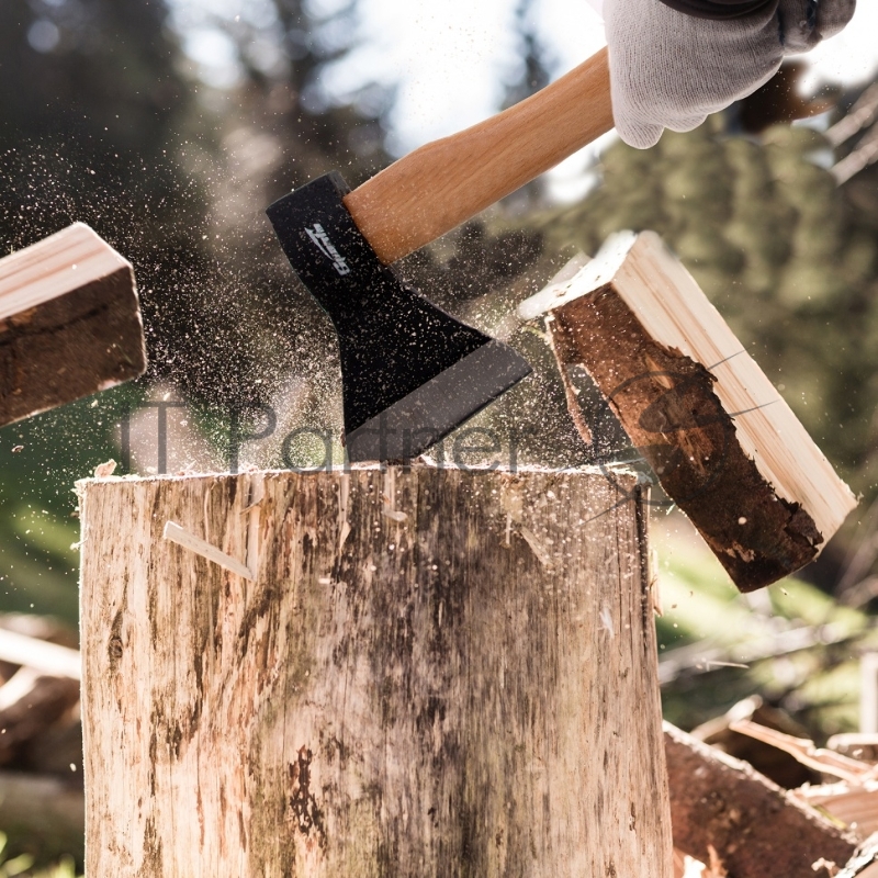 Топор SPARTA 21605 600 г в сборе кованый деревянное топорище