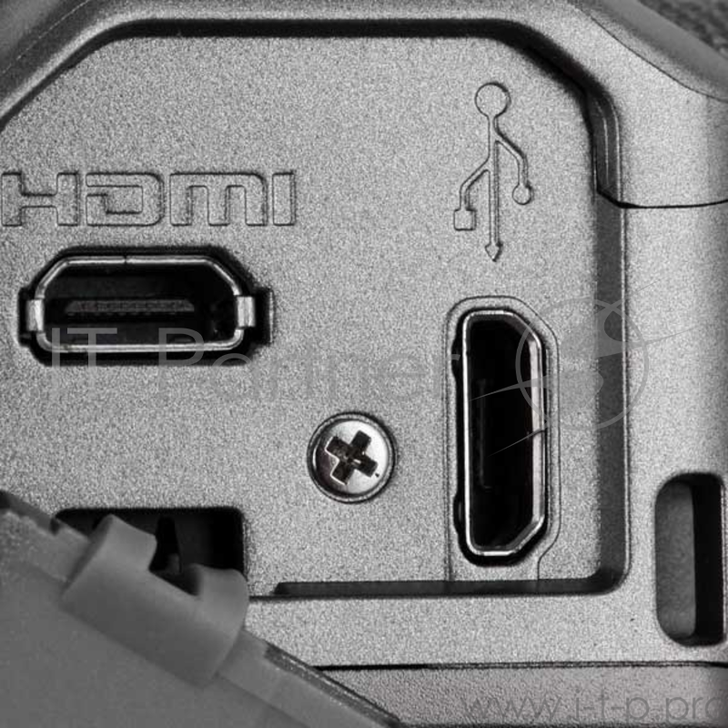 Фотоаппарат Nikon Coolpix A1000 Silver <16.0Mp, 35x zoom, 4K, SD, USB, 3.0>