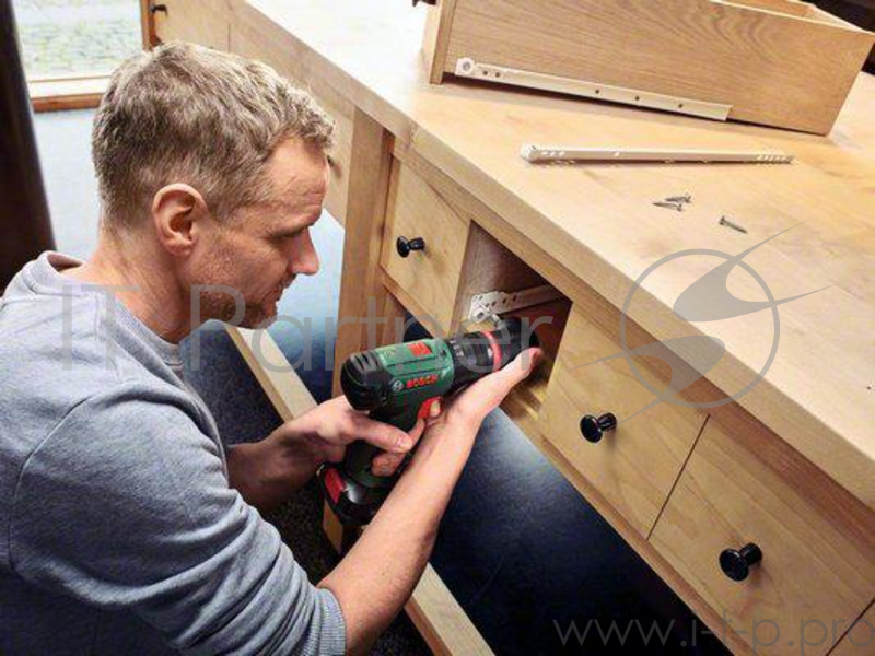 Дрель, Шуруповерт Bosch AdvancedImpact 18V Quick Snap аккумуляторная дрель ударная 06039A3400 { 18 В, 1350 об/мин, 38 Нм, 21700 уд/мин, 1.4 кг }