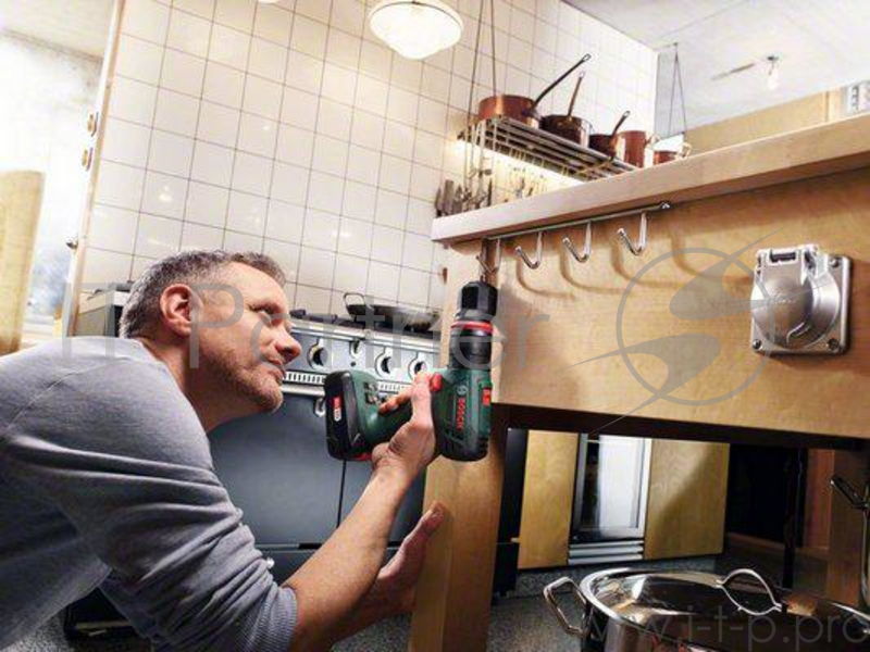 Дрель, Шуруповерт Bosch AdvancedImpact 18V Quick Snap аккумуляторная дрель ударная 06039A3400 { 18 В, 1350 об/мин, 38 Нм, 21700 уд/мин, 1.4 кг }