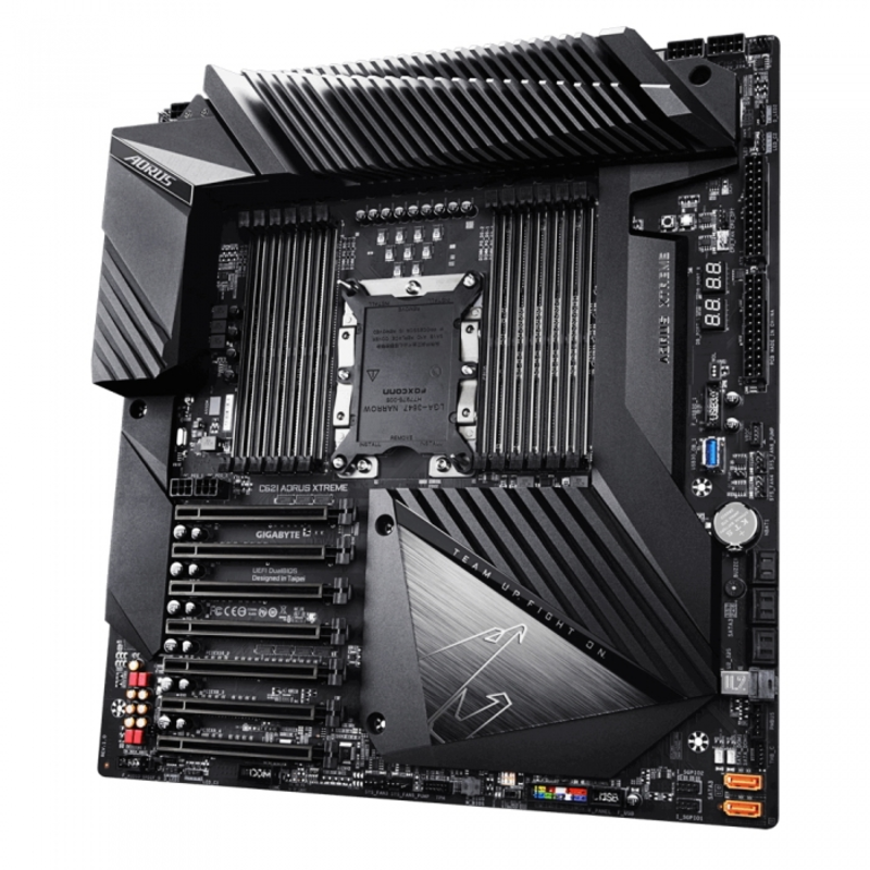 C621 AORUS XTREME, Socket 3647, Intel®C621, 12xDDR4-2667, 7xPCI-Ex16, 8xSATA3,(RAID 0/1/5/10), 1xU.2, 8 Ch Audio, 2xGLan, (4+2)xUSB2.0, (2+5)xUSB3.1, 1xPS/2, ATX, RTL, {1}