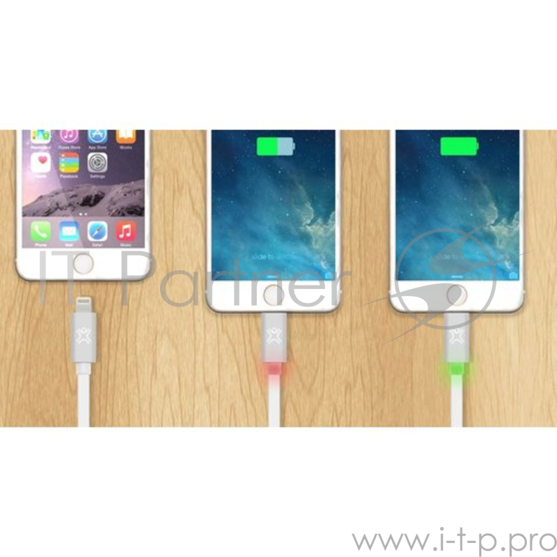 Кабель XtremeMac Lightning to USB Flat LED. Длина 1,2м. LED индикатор заряда. Цвет белый/серебряный.