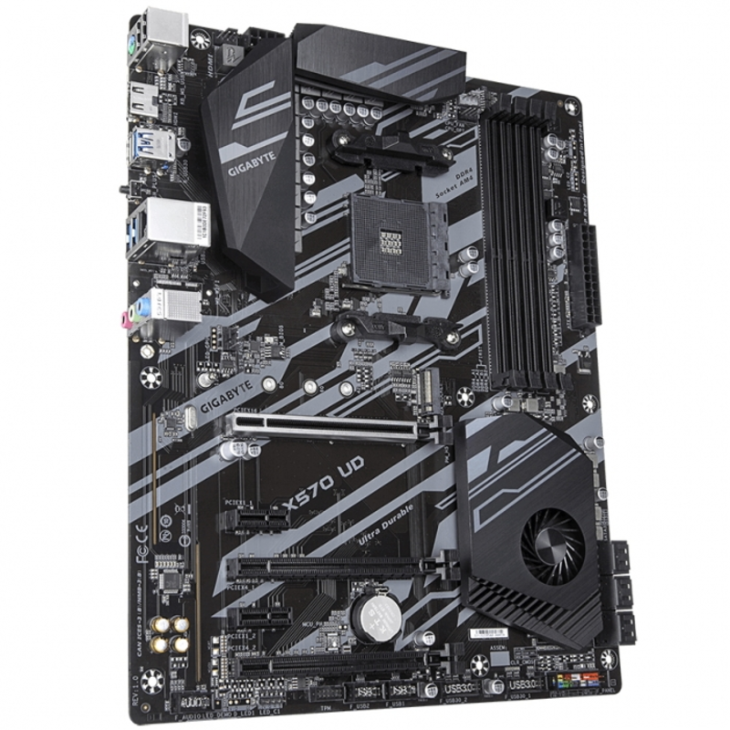 Материнская плата Gigabyte X570 UD Soc-AM4 AMD X570 4xDDR4 ATX AC`97 8ch(7.1) GbLAN RAID+HDMI