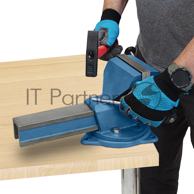 Россия Тиски слесарные,140 мм,поворотные //18667