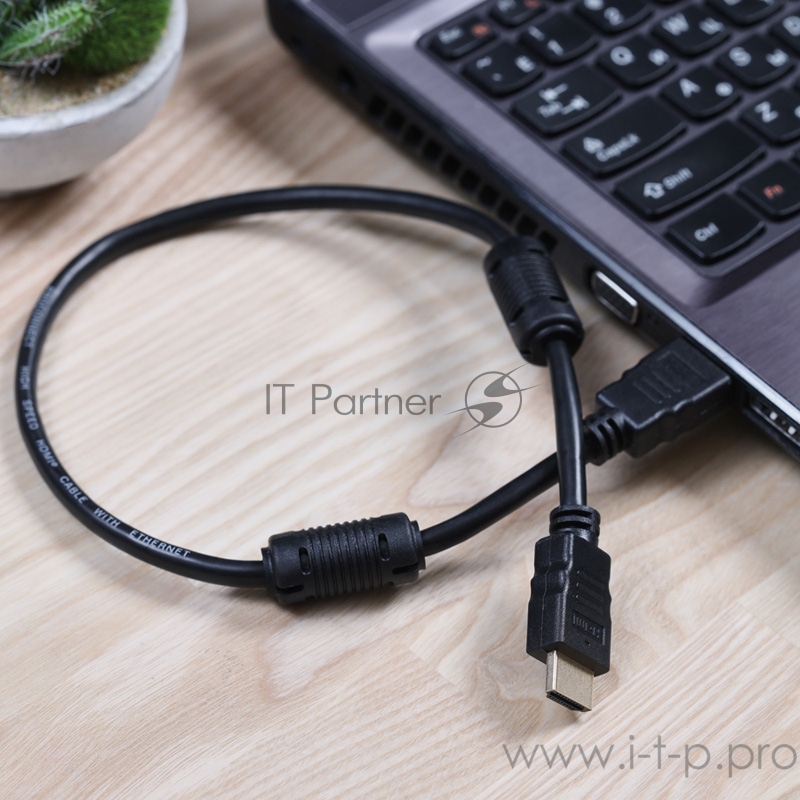 Кабель Proconnect (17-6201-6) Шнур HDMI - HDMI gold 0.5М с фильтрами (PE bag)