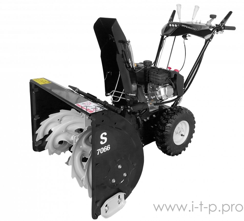 Снегоуборщик HYUNDAI S 7066 7лс выброс 11м