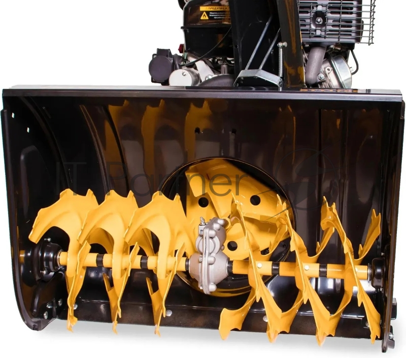 Снегоуборщик CHAMPION ST 1170E бензиновый 11лс 337см3 шир.захв.70см выс.захв.55см ск.6+2 122кг