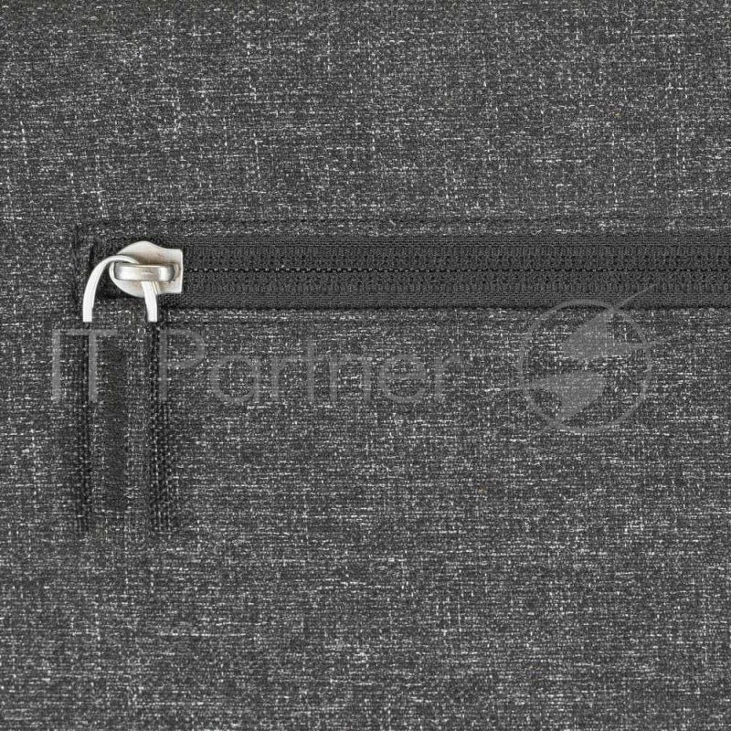 Чехол для ноутбука 13.3 Riva 8803 черный полиэстер