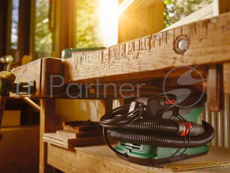 Пылесос Bosch EasyVac 3 06033D1000 (700Вт, 2.1л)