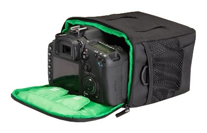 Кейс для зеркальной фотокамеры Riva 7420 SLR черный