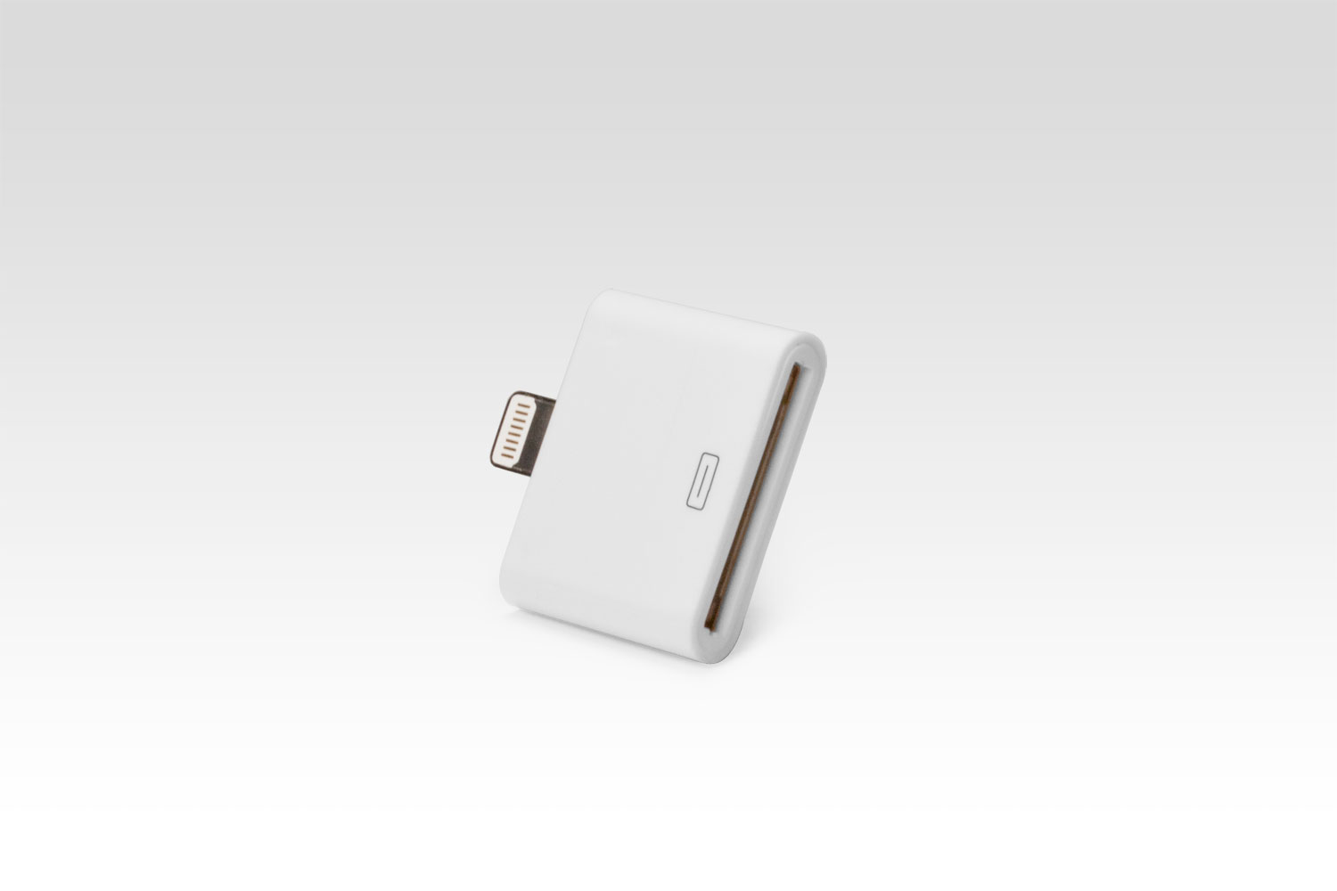 Переходник Apple 30-pin - Lightning 8-pin для Apple iPhone X, iPhone 8 Plus, iPhone 7 Plus, iPhone 6 Plus, iPad, iPod. MD823ZMA. Белый.