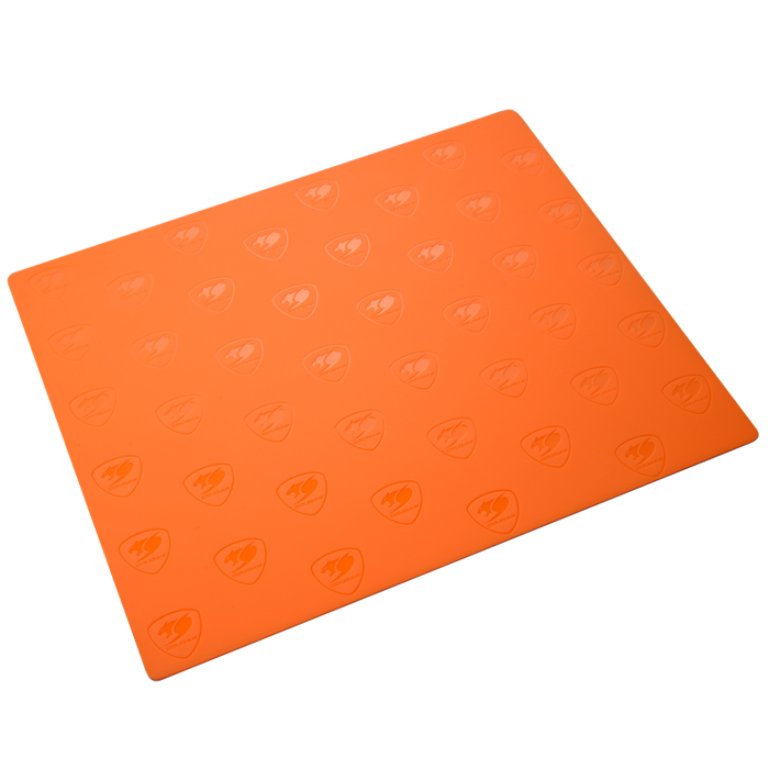 Cougar BLADE-M игровой коврик для мыши (320 x 270 x 2.5 мм, пластик, Природная резина)