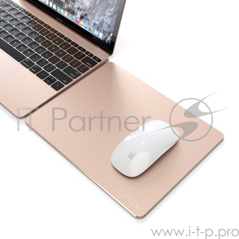 Коврик Satechi Aluminum Mouse Pad для компьютерной мыши. Материал алюминий. Размер 24x19x0,5 см. Цвет розовое золото.