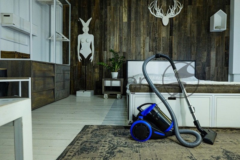 Пылесос Starwind SCV2030 2000Вт синий/черный