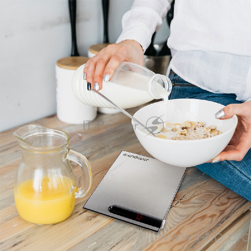 534-Chief Электронные кухонные весы Endever Вес от 2 г- до 5 кг, металлический корпус.