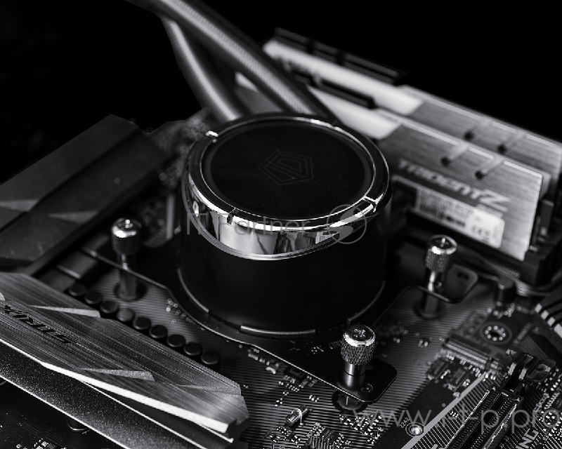 Комплект водяного охлаждения ID-COOLING ZOOMFLOW 240 X LGA2066/11/1366/1151/50/55/56/ (6шт/кор,TDP 250W, Addressable RGB FAN and PUMP, PWM, DUAL FAN 120mm) RET