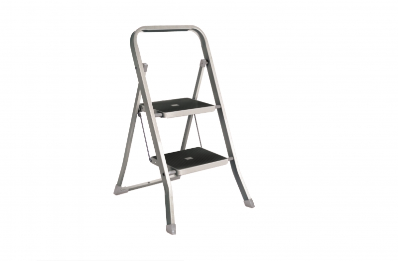 Стремянка Eurogold 2022 2 широкие ступени с резиновым покрытием