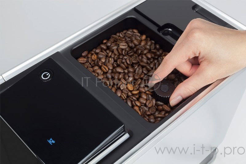 Кофемашина автоматическая CASO Cafe Crema One