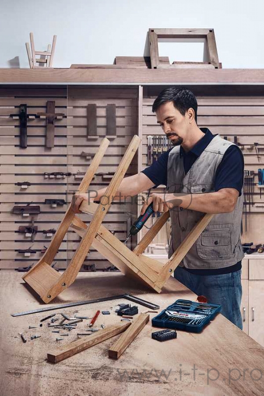 Отвертка электрическая Bosch GO 2 аккум. патрон:держатель бит 1/4 (кейс в комплекте)