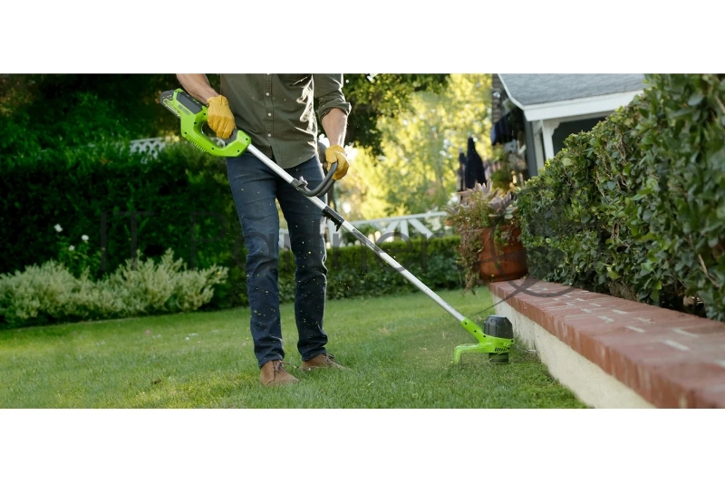 Триммер аккумуляторный GreenWorks G40LT30, 40V, 30 см, без АКБ и ЗУ