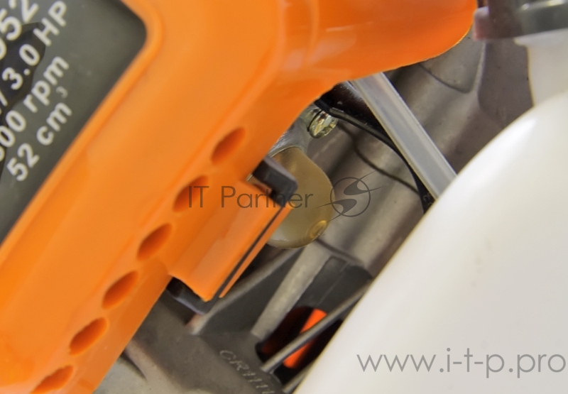 Триммер бензиновый Carver GBC-052M PRO 1500Вт 2л.с. неразбор.штан. реж.эл.:леска/нож