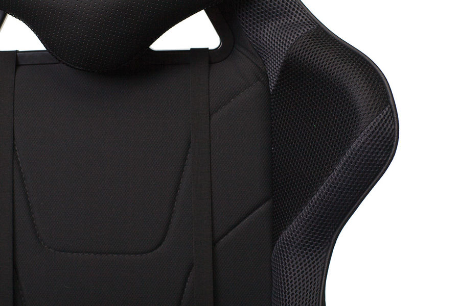 Кресло игровое Бюрократ VIKING 4 AERO BLACK EDITION черный искусст.кожа/ткань