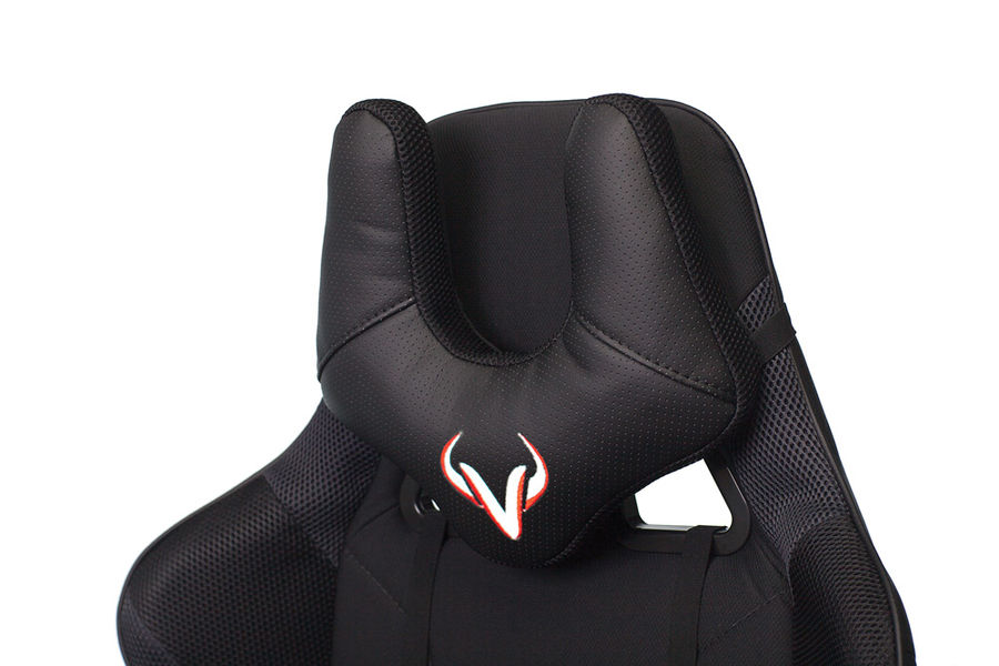 Кресло игровое Бюрократ VIKING 4 AERO BLACK EDITION черный искусст.кожа/ткань