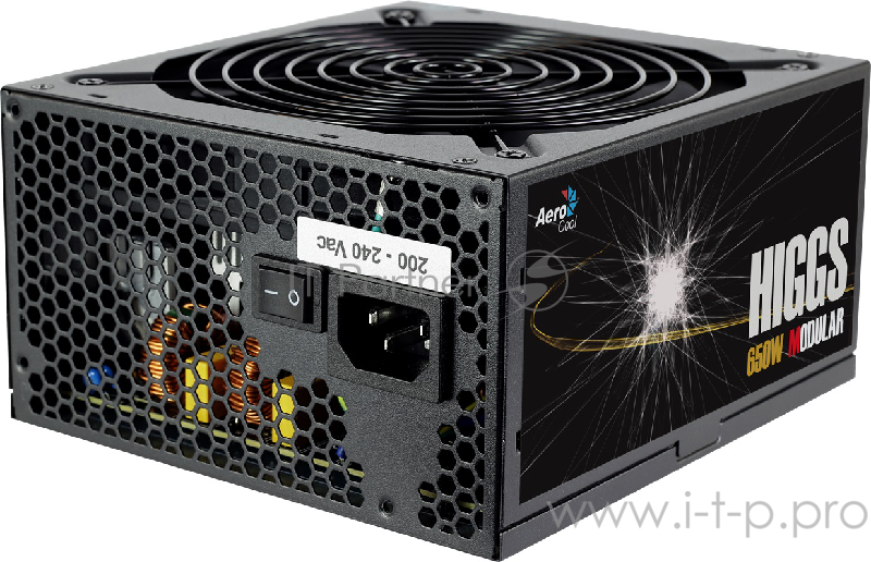 Блок питания Aerocool HIGGS-650 (ATX 2.3, 650W, Active PFC, 140mm fan, Cable Management, 90 PLUS GOLD) Box