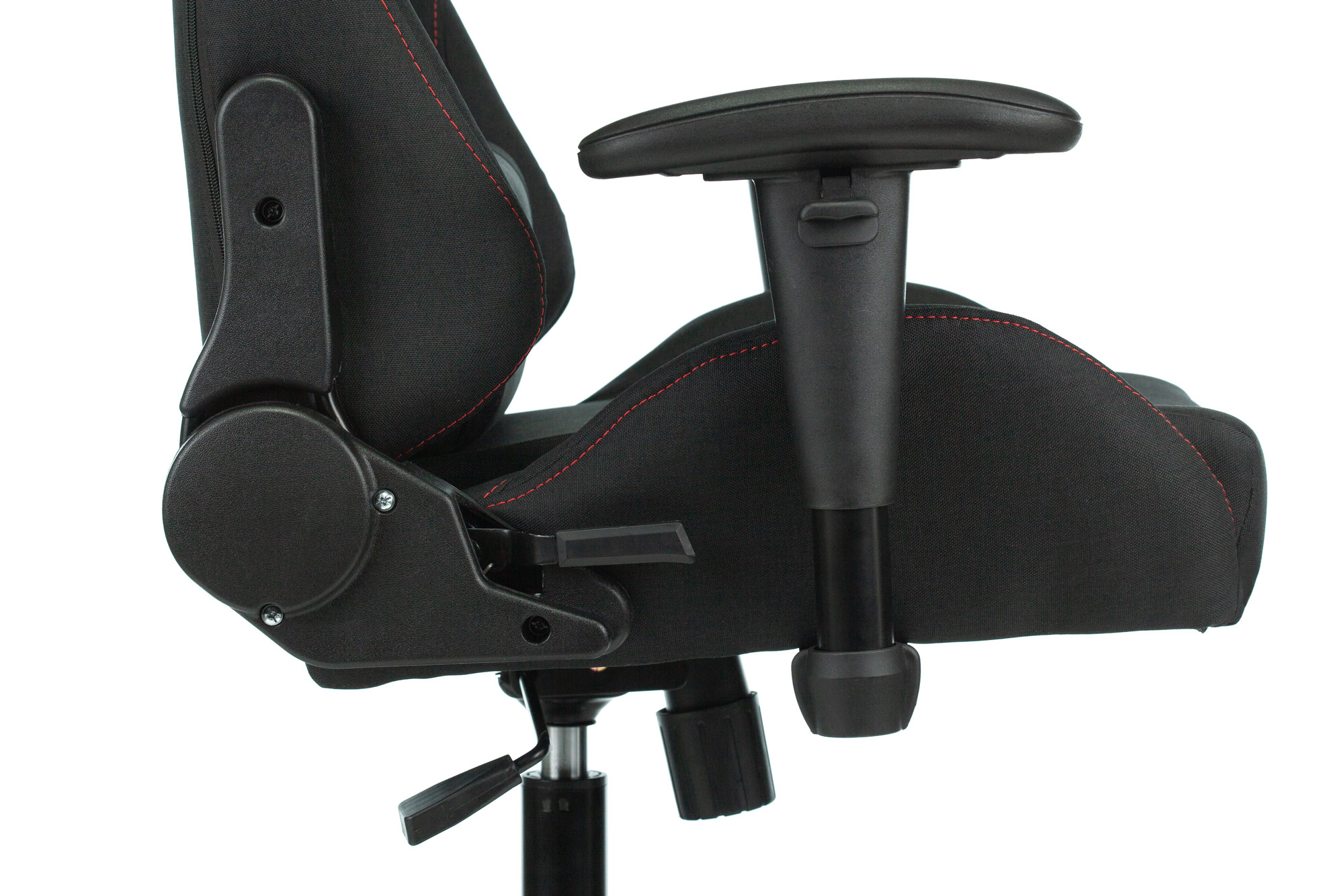 Кресло игровое Бюрократ 771N/BLACK-BL две подушки черный крестовина металл