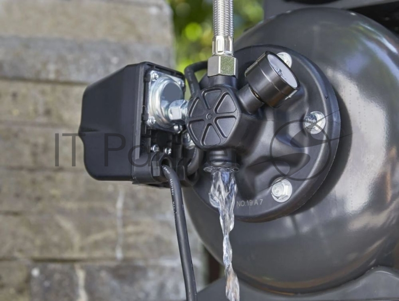 Насосная станция напорный Gardena 3000/4 600Вт 3000л/час