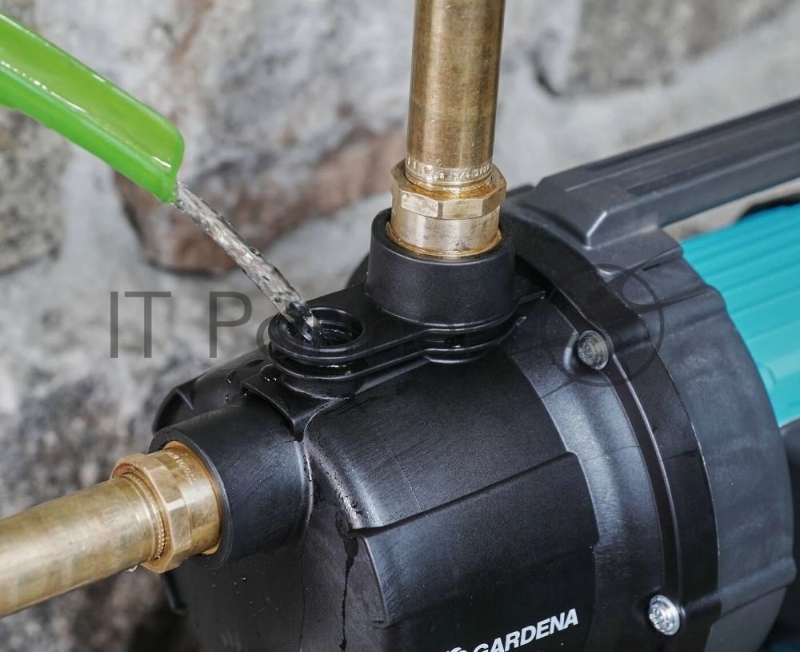Насосная станция напорный Gardena 3000/4 600Вт 3000л/час