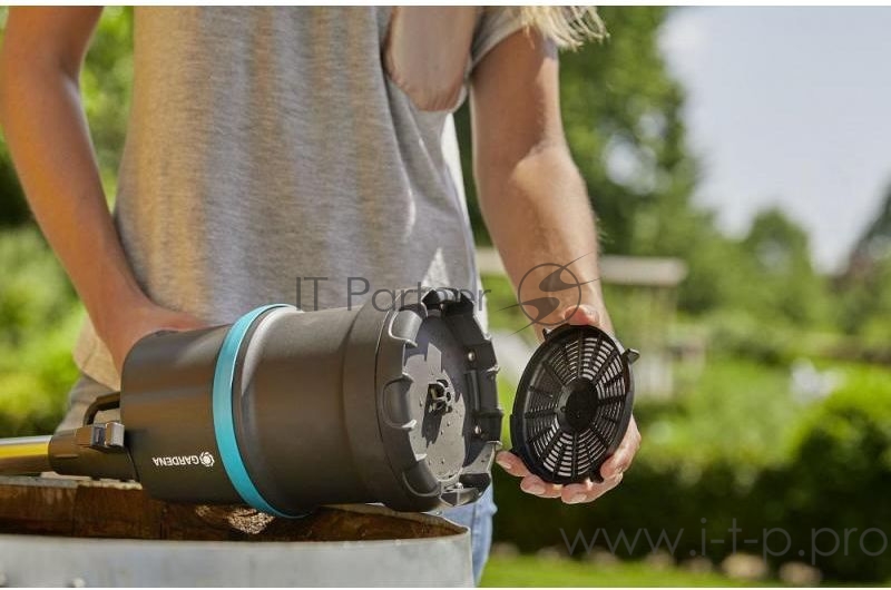 Садовый насос напорный Gardena 4000/1 400Вт 4000л/час