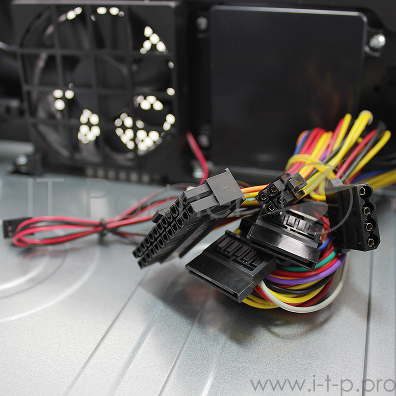 Корпус CROWN Корпус Desktop CMC-1907 black ITX (БП CM-PS300W, Micro ATX,Mini-ITX, отсеки 5,25*1, 3,5*1 3,5/2,5*1 2*USB 2.0 картридер встроенный кулер 80мм размер 420*100*300мм)